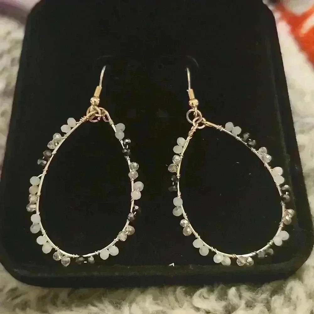 Handcrafted Gorgeous Hoop earrings Nickle Free!! - Picture 2 of 4